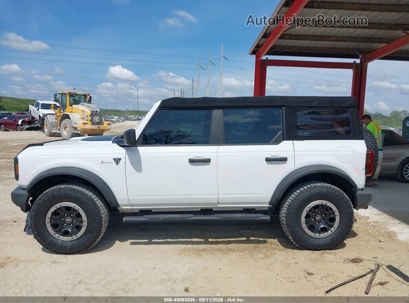 1FMEE5DP2NLA73612 2022 FORD BRONCO Белый Панорамный вид салона 360°
