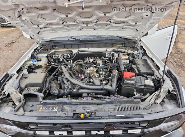 1FMEE5DP5PLB56003 2023 FORD BRONCO Белый Вид подкапотного пространства