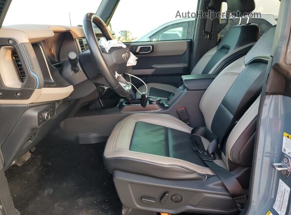 1FMEE5DP8NLA79236 2022 FORD BRONCO Teal Front interior view