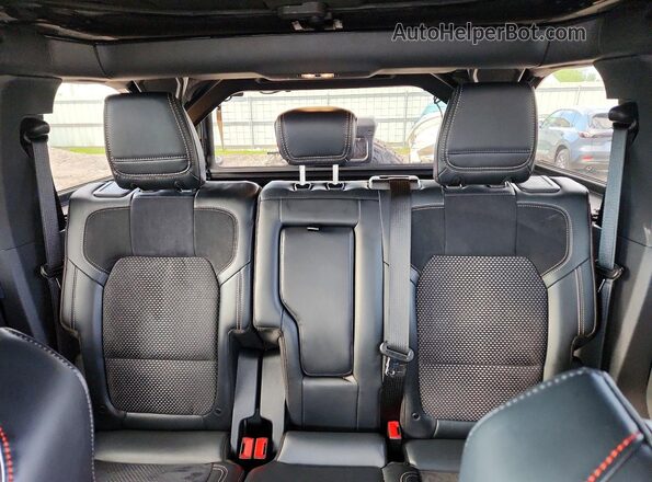 1FMEE5JR3PLB78054 2023 FORD BRONCO Черный Вид задних сидений