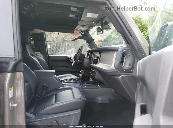 1FMEE8BP2SLB38085 2025 FORD BRONCO Серый Вид салона спереди