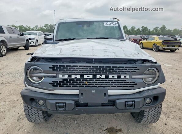 1FMEE9BP0SLB27558 2025 FORD BRONCO White Widok z przodu