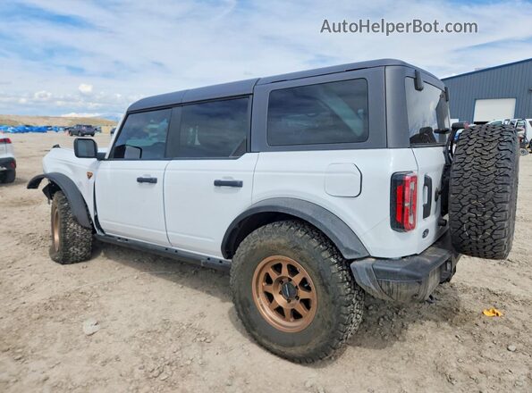 1FMEE9BP1RLA07634 2024 FORD BRONCO White Trasero izquierdo