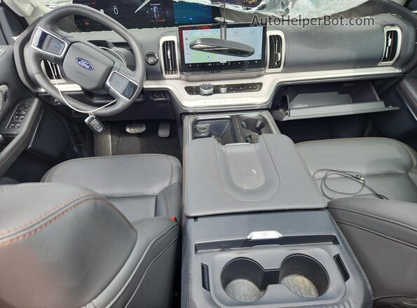 1FMJK1J80SEA07508 2025 FORD EXPEDITION Белый Вид панели приборов