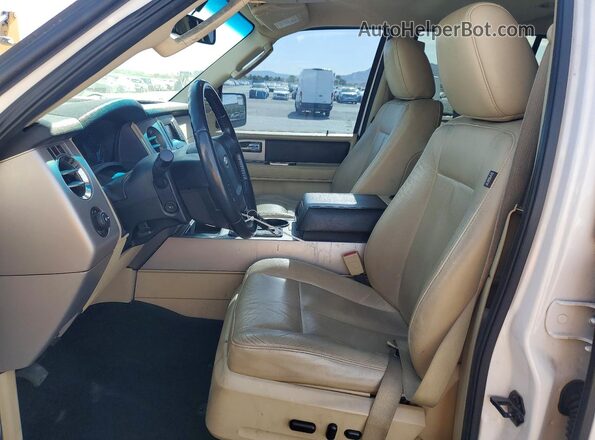 1FMJU1HT5HEA83643 2017 FORD EXPEDITION White Front interior view