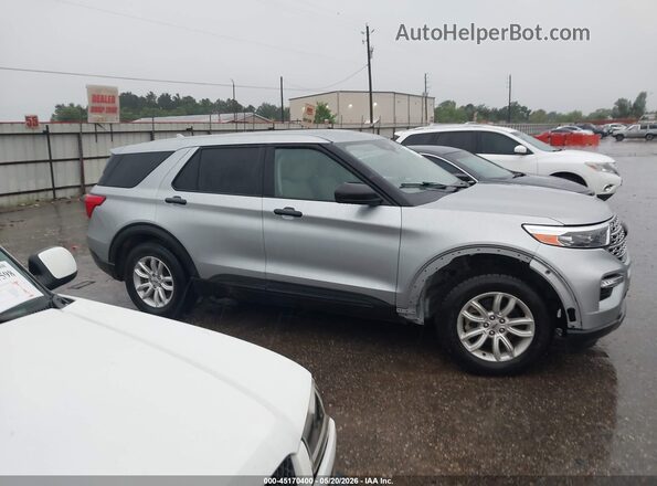 1FMSK7BH7LGD15772 2020 FORD EXPLORER Silver Widok wnętrza z tyłu