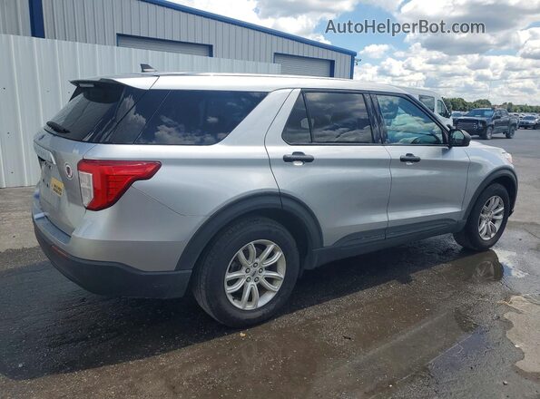 1FMSK7BHXMGC06725 2021 FORD EXPLORER Серебряный Задняя правая четверть