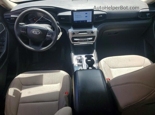 1FMSK7BHXMGC06725 2021 FORD EXPLORER Серебряный Вид панели приборов