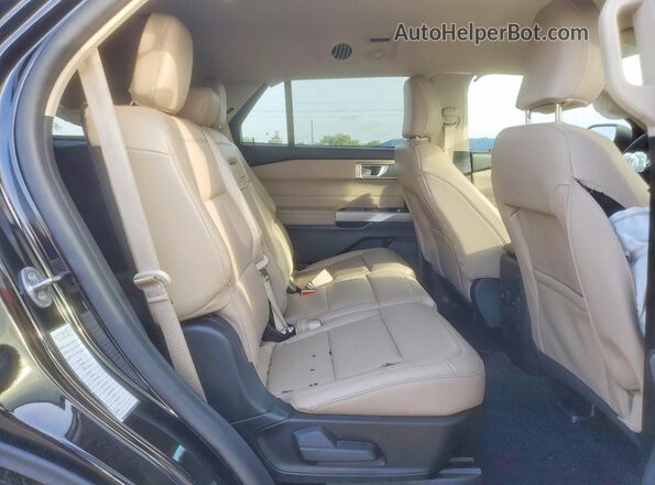 1FMSK7DH0RGA28814 2024 FORD EXPLORER Черный Вид задней части салона