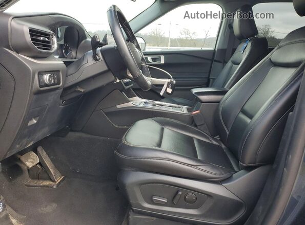 1FMSK7DH4NGC47348 2022 FORD EXPLORER Серый Вид салона спереди
