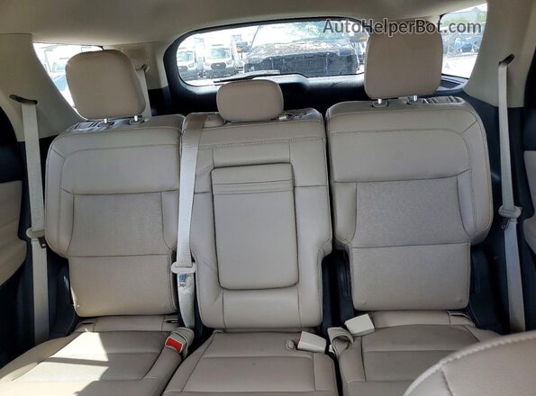 1FMSK7FH1MGC16098 2021 FORD EXPLORER Серебряный Вид задних сидений