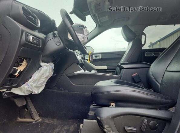 1FMSK7FH6MGA88182 2021 FORD EXPLORER Белый Вид салона спереди