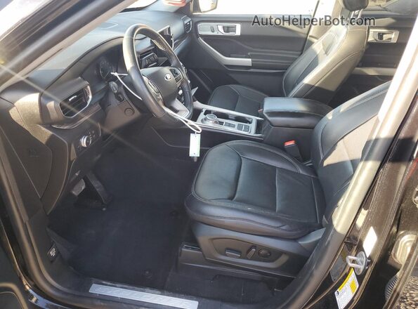 1FMSK7FH6NGA56706 2022 FORD EXPLORER Черный Вид салона спереди