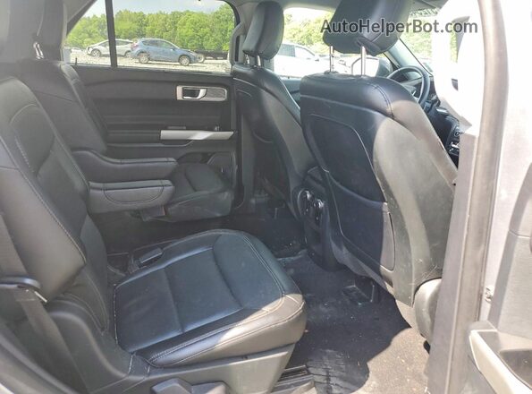 1FMSK7FH8LGD03379 2020 FORD FORD EXPLORER Silver უკანა სალონის ხედი