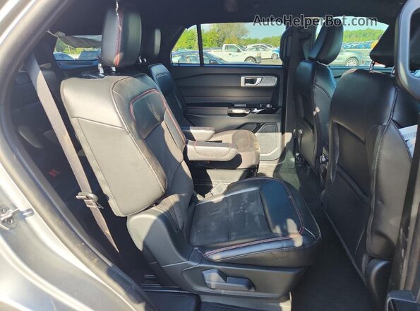 1FMSK7KH4PGA50301 2023 FORD EXPLORER Серебряный Вид задней части салона