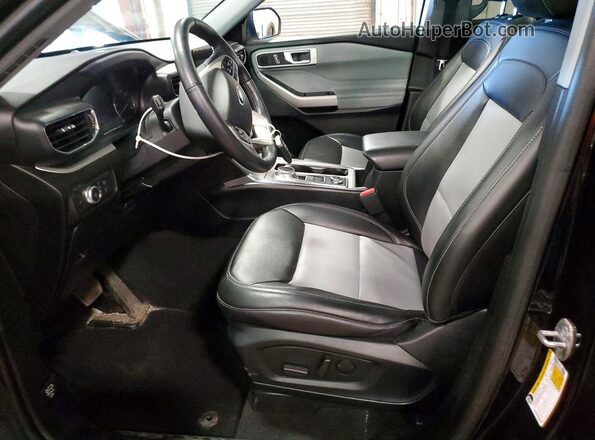 1FMSK8DH0NGA56242 2022 FORD EXPLORER Black წინა სალონის ხედი