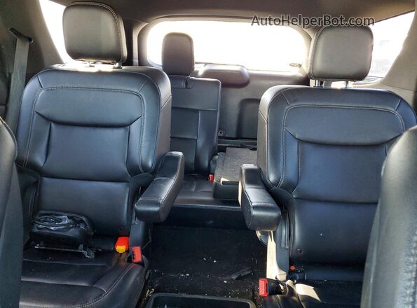 1FMSK8DH1LGC19851 2020 FORD EXPLORER Серебряный Вид задних сидений