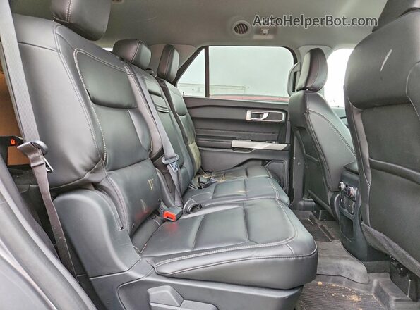 1FMSK8DH1MGC14893 2021 FORD EXPLORER Серый Вид задней части салона