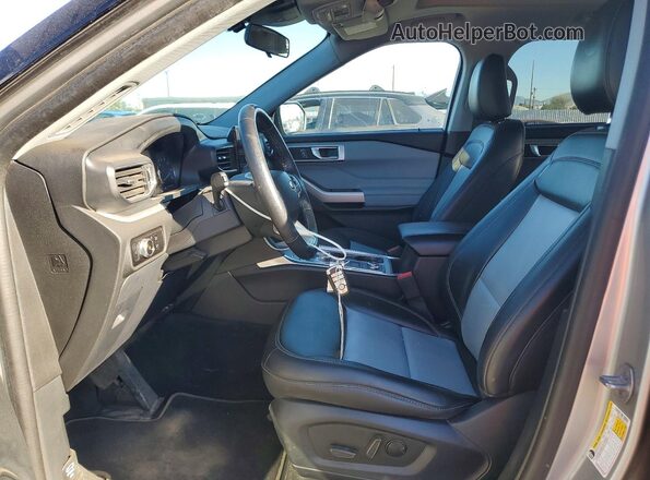 1FMSK8DH1PGA21731 2023 FORD EXPLORER Серебряный Вид салона спереди