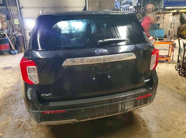 1FMSK8DH2LGC68945 2020 FORD EXPLORER Черный Вид сзади