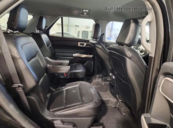 1FMSK8DH2LGC80674 2020 FORD EXPLORER Черный Вид задней части салона