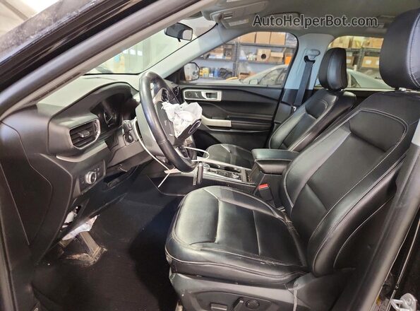 1FMSK8DH2LGC80674 2020 FORD EXPLORER Черный Вид салона спереди