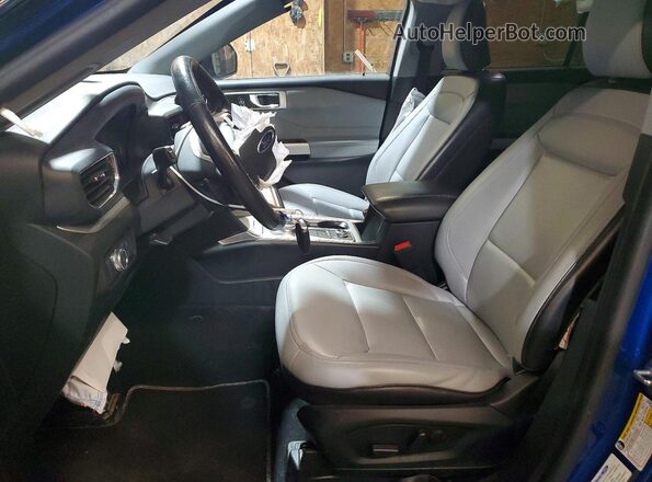 1FMSK8DH2MGA69282 2021 FORD EXPLORER Синий Вид салона спереди