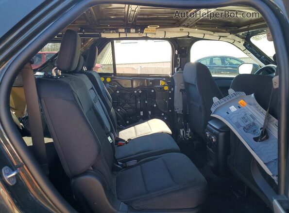1FMSK8DH3NGC44480 2022 FORD EXPLORER Green Rear interior view