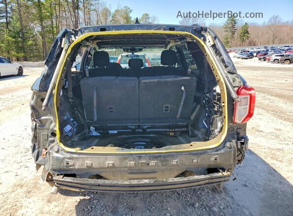 1FMSK8DH3NGC44480 2022 FORD EXPLORER Green Rear view