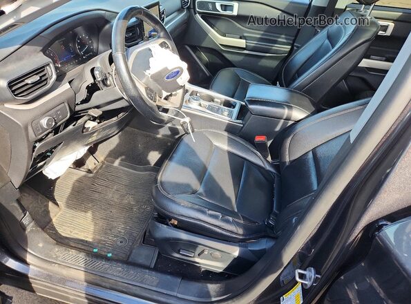 1FMSK8DH6LGC39867 2020 FORD EXPLORER Черный Вид салона спереди