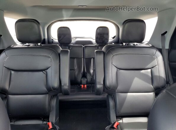 1FMSK8DH6NGA47206 2022 FORD EXPLORER White Rear seats view