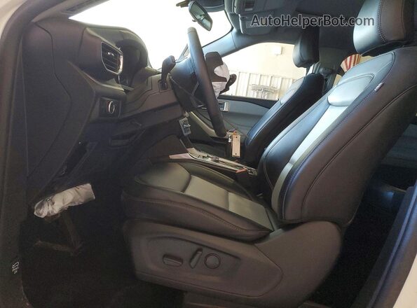 1FMSK8DH6RGA14924 2024 FORD EXPLORER Белый Вид салона спереди