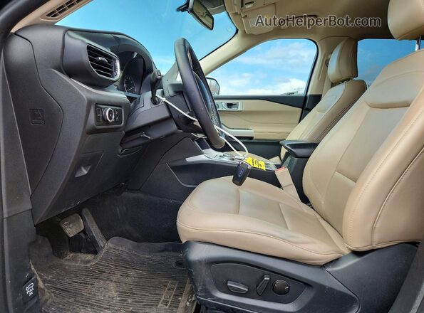 1FMSK8DH6RGA53643 2024 FORD EXPLORER Черный Вид салона спереди