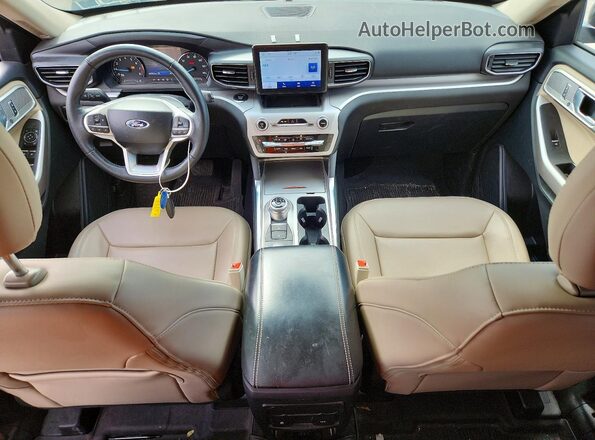 1FMSK8DH6RGA53643 2024 FORD EXPLORER Черный Вид панели приборов