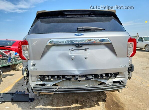 1FMSK8DH7MGC01887 2021 FORD EXPLORER Серебряный Вид сзади