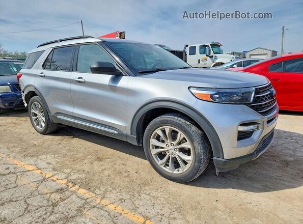 1FMSK8DH7MGC01887 2021 FORD EXPLORER Серебряный Передняя правая четверть