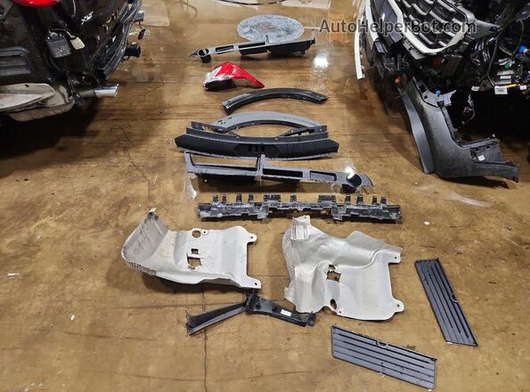 1FMSK8DH7NGA91313 2022 FORD EXPLORER Черный Вид наклейки с VIN-кодом