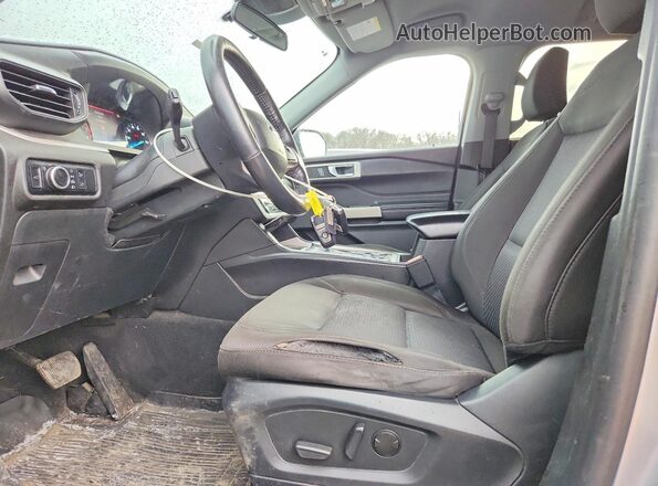 1FMSK8DH7PGC05930 2023 FORD EXPLORER Серебряный Вид салона спереди