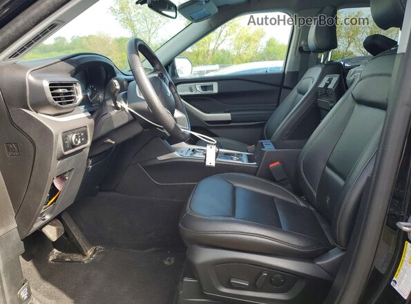 1FMSK8DH7RGA77319 2024 FORD FORD EXPLORER Black Widok wnętrza z przodu