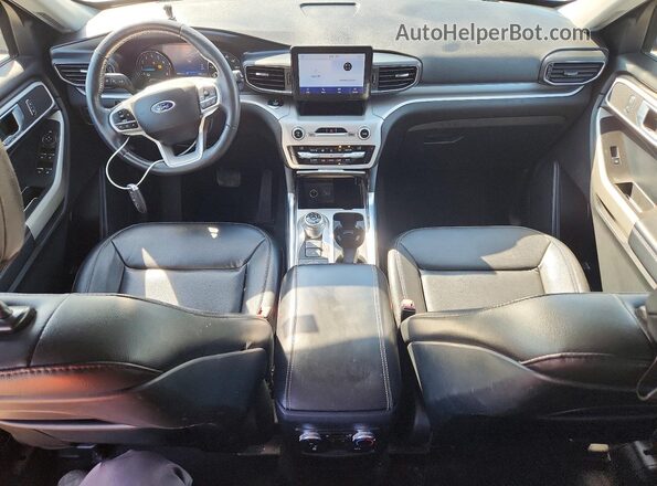 1FMSK8DH8LGC88875 2020 FORD EXPLORER Silver Widok deski rozdzielczej