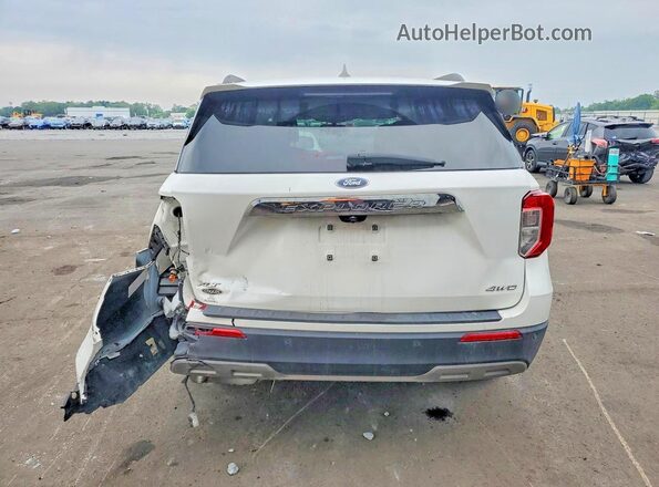 1FMSK8DHXNGA88986 2022 FORD EXPLORER Белый Вид сзади