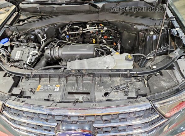 1FMSK8DHXRGA38692 2024 FORD EXPLORER Green Սալոնի հետևի տեսք