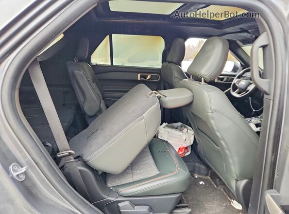 1FMSK8JH2NGC03231 2022 FORD EXPLORER Серый Вид задней части салона