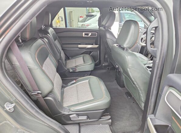 1FMSK8JH9NGA95545 2022 FORD FORD EXPLORER Gray Vista interior trasera