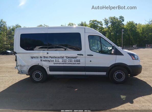 1FMZK1CM6HKA39046 2017 FORD TRANSIT-150 Белый Вид задней части салона