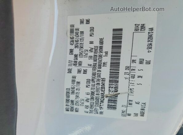 1FT7W2A68JEB04185 2018 FORD F250 White Vista del compartimento del motor