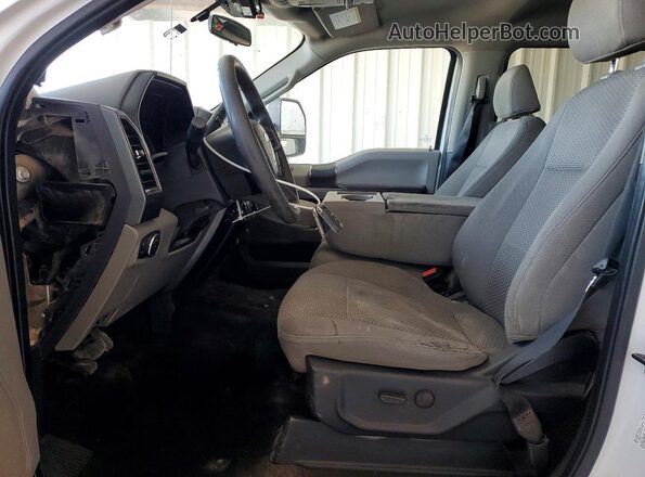 1FT7W2B62NED77367 2022 FORD F250 Белый Вид салона спереди