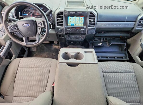 1FT7W2B65HED88416 2017 FORD F250 Черный Вид панели приборов