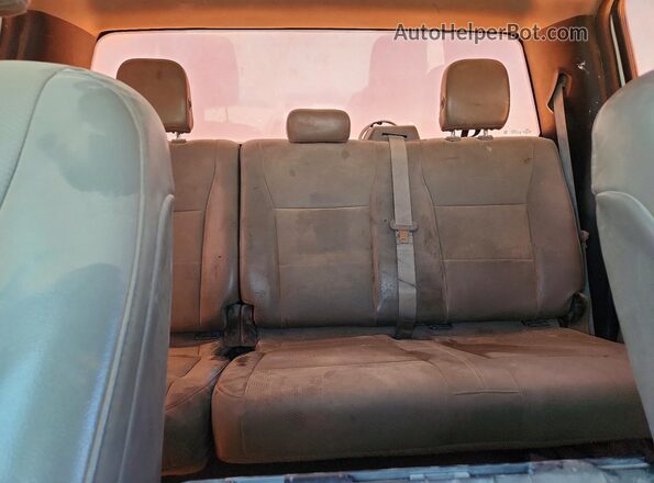 1FT7W2B66HEF13021 2017 FORD F250 Белый Вид задних сидений