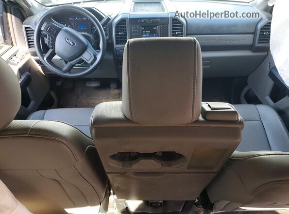 1FT7W2B66JEC85950 2018 FORD F250 Белый Вид панели приборов